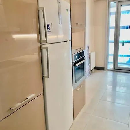 Apartamento واسعة وهادئة بإطلالة بانورامية 3+1 في باتي شاهير