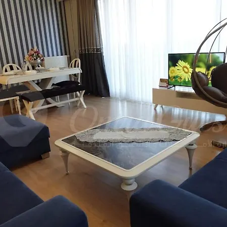Apartamento واسعة وهادئة بإطلالة بانورامية 3+1 في باتي شاهير Istambul