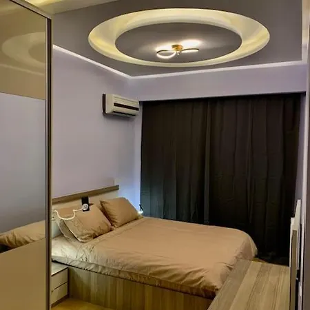 واسعة وهادئة بإطلالة بانورامية 3+1 في باتي شاهير Apartamento